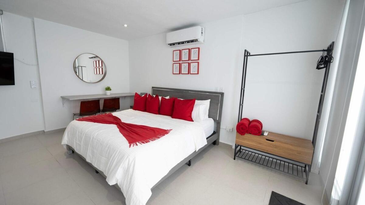 Aquaville Dorado Moderna A Studio 7 Экстерьер фото