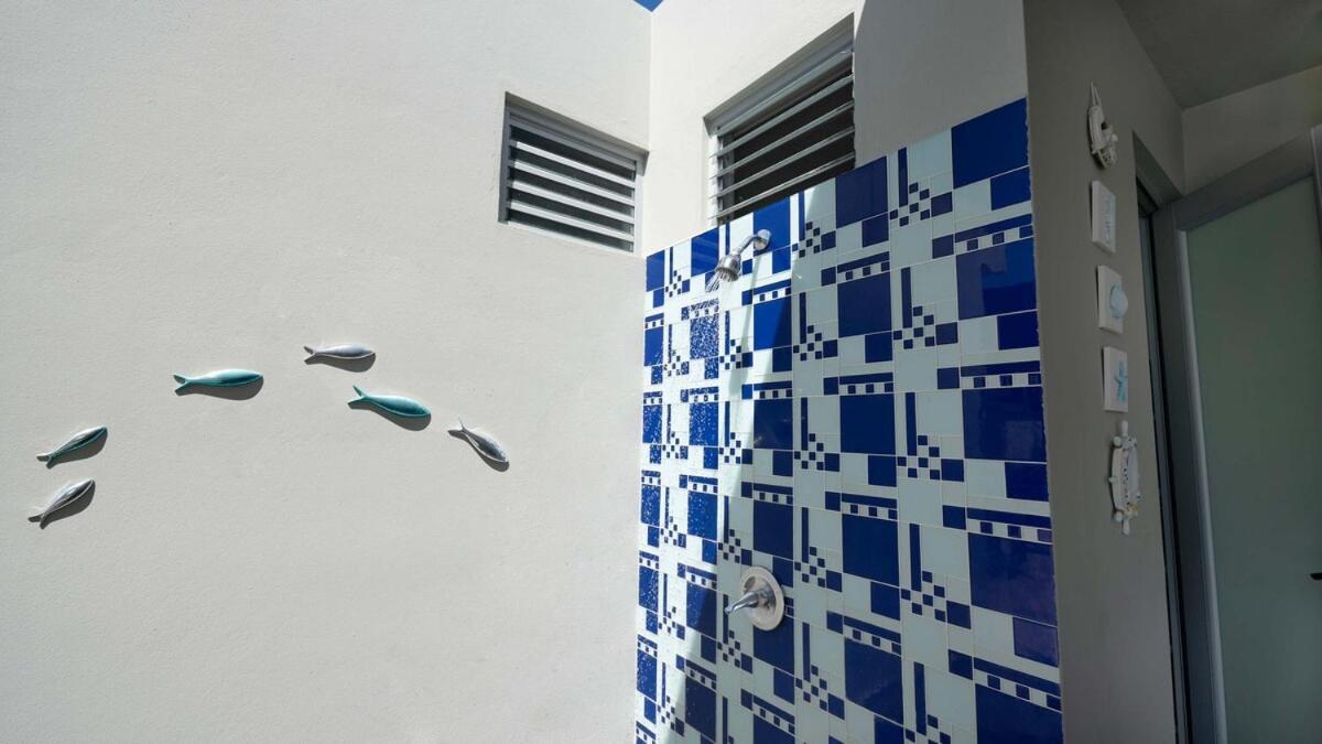 Aquaville Dorado Moderna A Studio 7 Экстерьер фото
